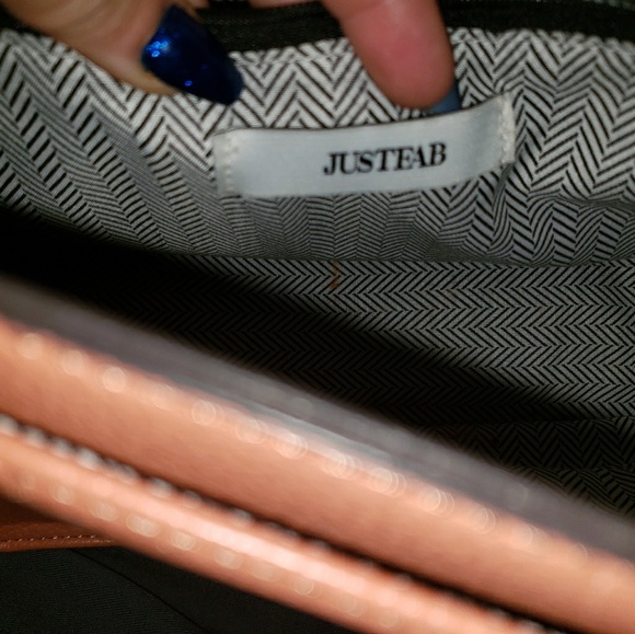 Purse - Picture 4 of 4